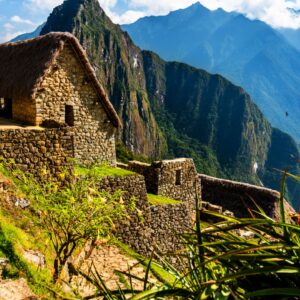 TOUR A MACHUPICCHU POR CARRO 2D/1N RUTA HIDROELÉCTRICA